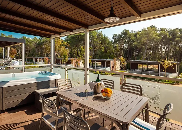 Camping Amazing Stacaravan In Vabriga With Wifi Poreč